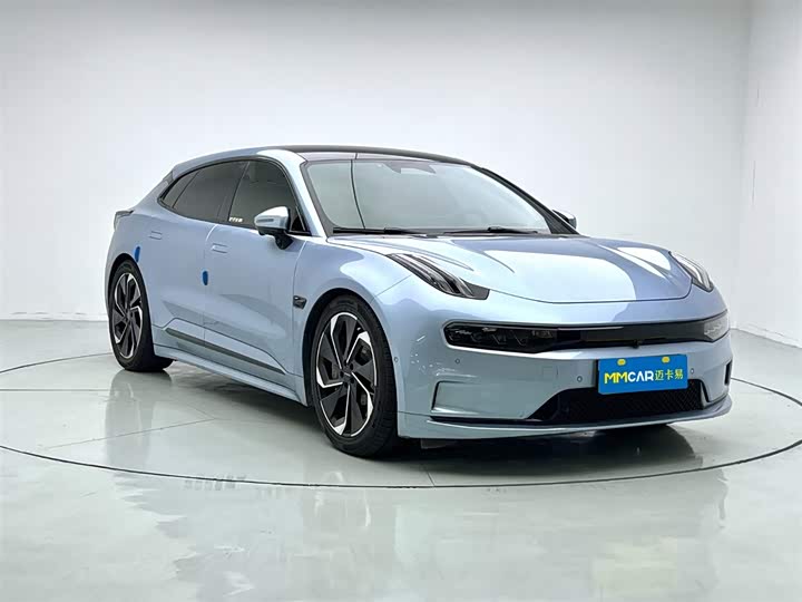 Фото 3 - Zeekr 001