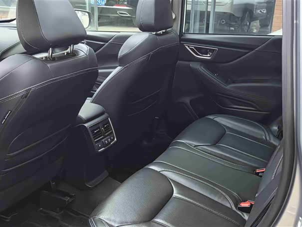 Фото 6 - Subaru Forester