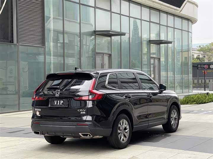 Фото 6 - Honda CR-V