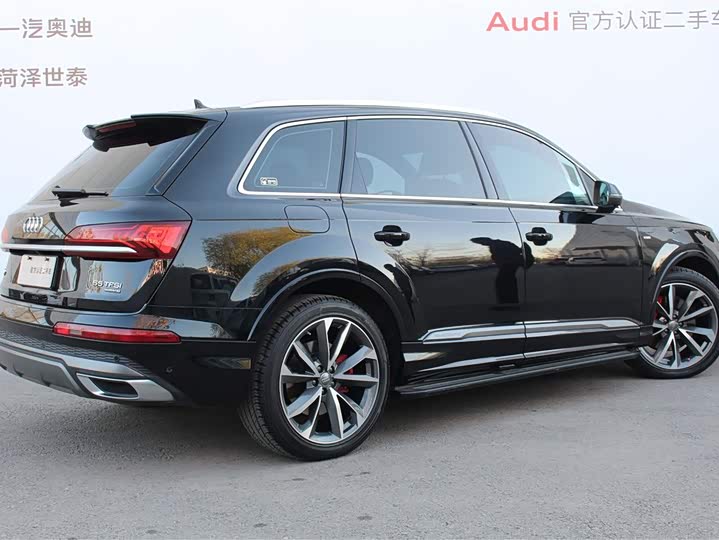 Фото 3 - Audi Q7