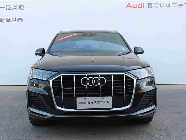 Фото 4 - Audi Q7