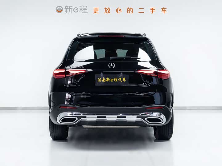 Photo 5 - Mercedes-Benz GLC-Class