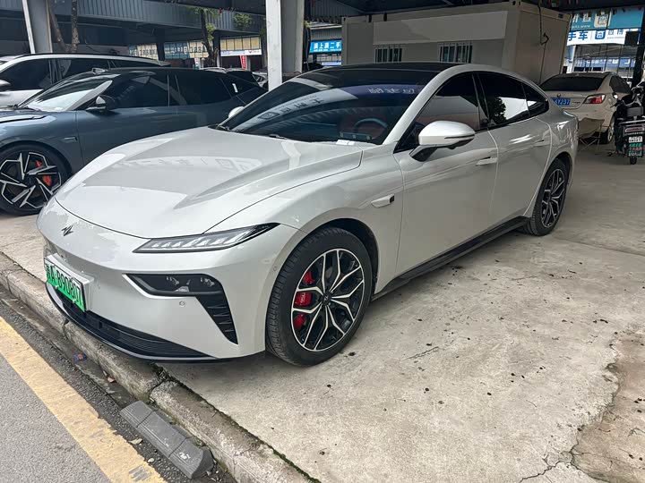 Фото 2 - Dongfeng Yipai eπ 007