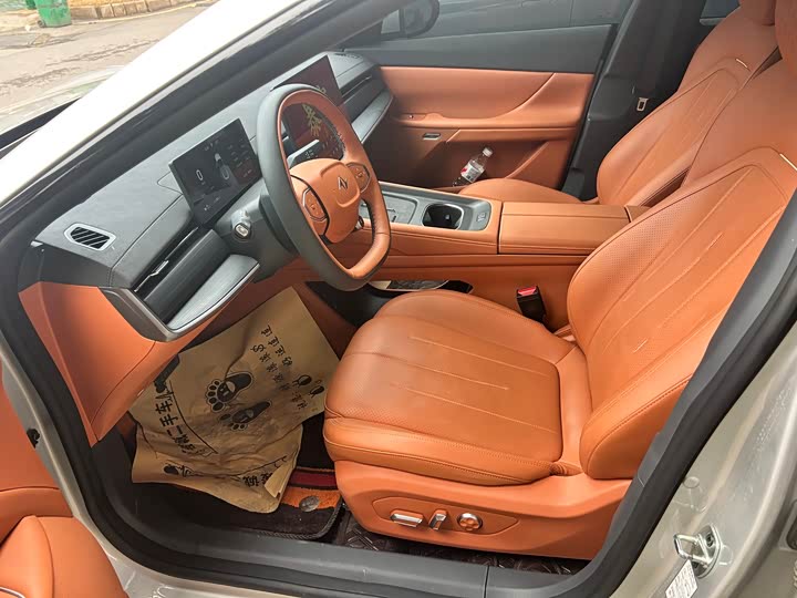 Фото 3 - Dongfeng Yipai eπ 007