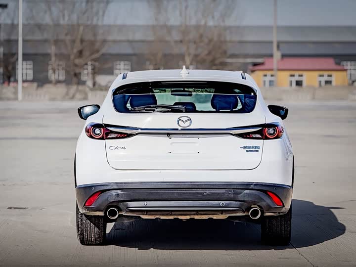 Фото 5 - Mazda CX-4