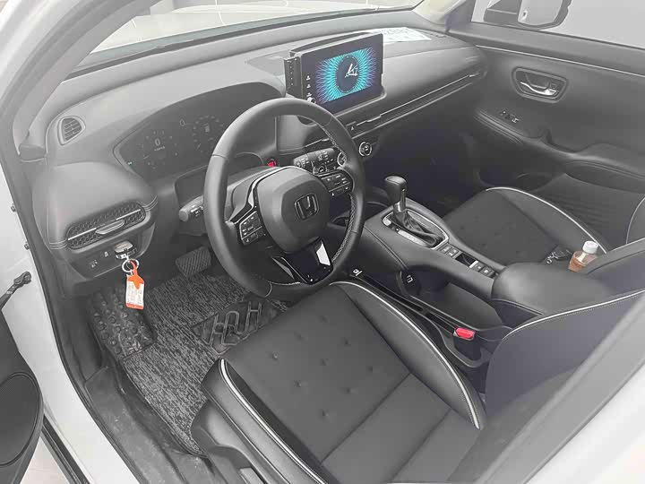 Photo 5 - Honda ZR-V