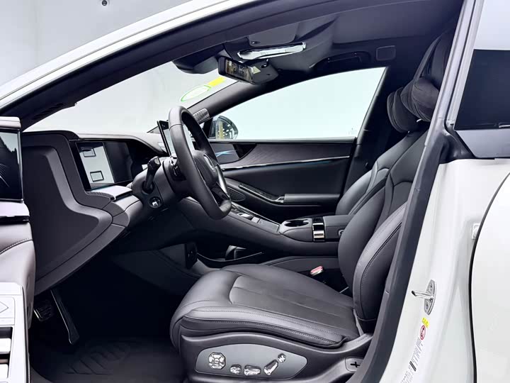 Фото 5 - Denza Z9