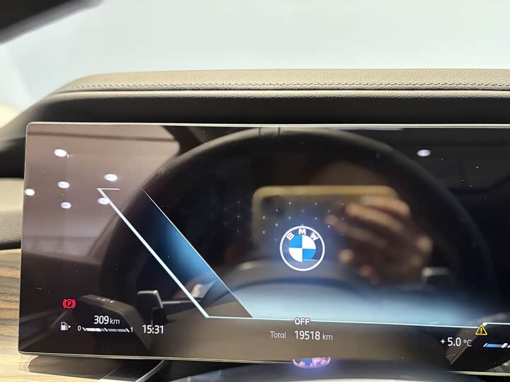 Фото 6 - BMW 7 Series