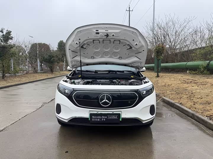 Фото 2 - Mercedes-Benz EQA