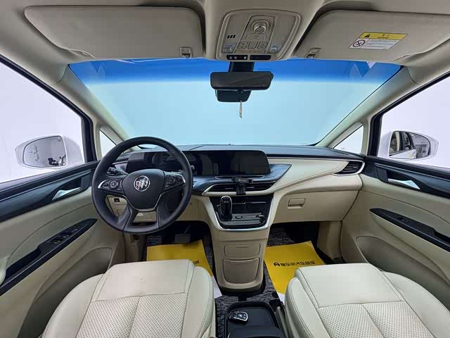 Фото 7 - Buick GL8 ES