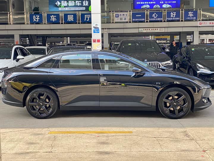 Фото 5 - XPeng Mona M03