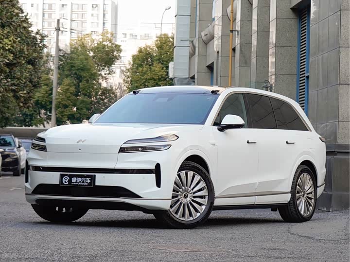 Фото 1 - Nio Onvo L90