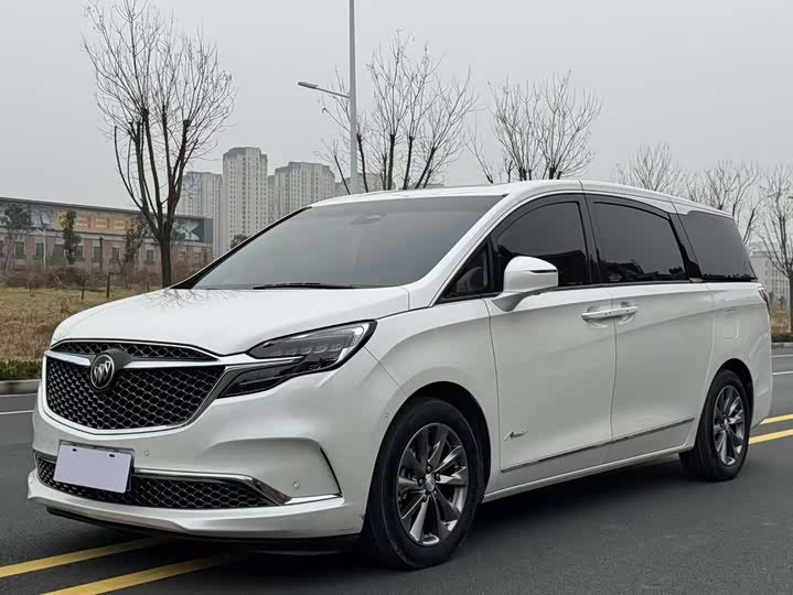 Photo 1 - Buick GL8 ES