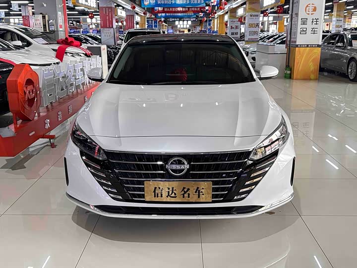 Фото 2 - Nissan Teana