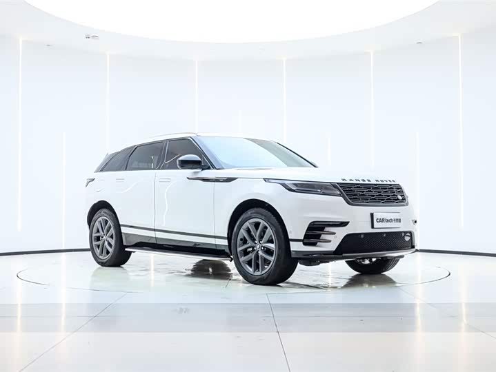 Photo 2 - Land Rover Range Rover Velar