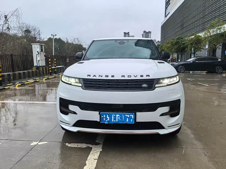 Photo 2 - Land Rover Range Rover Sport