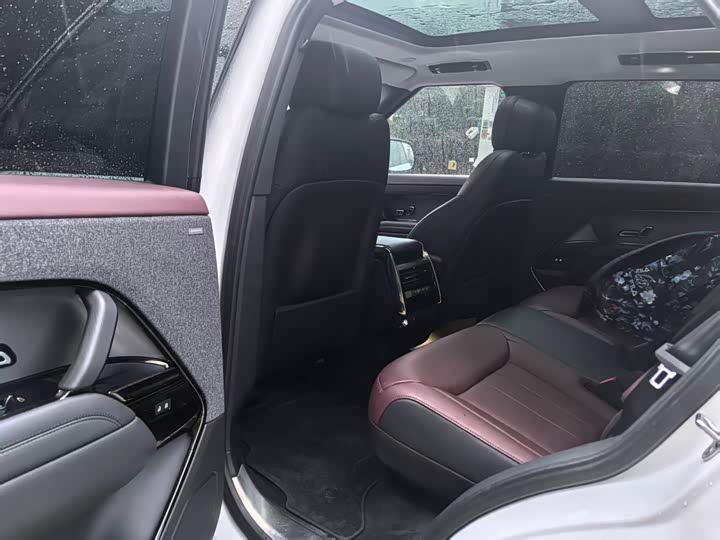 Photo 6 - Land Rover Range Rover Sport