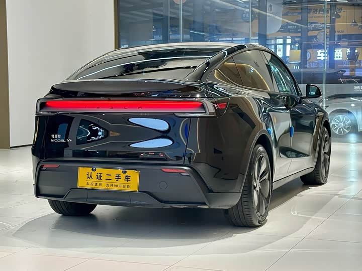 Фото 5 - Tesla Model Y