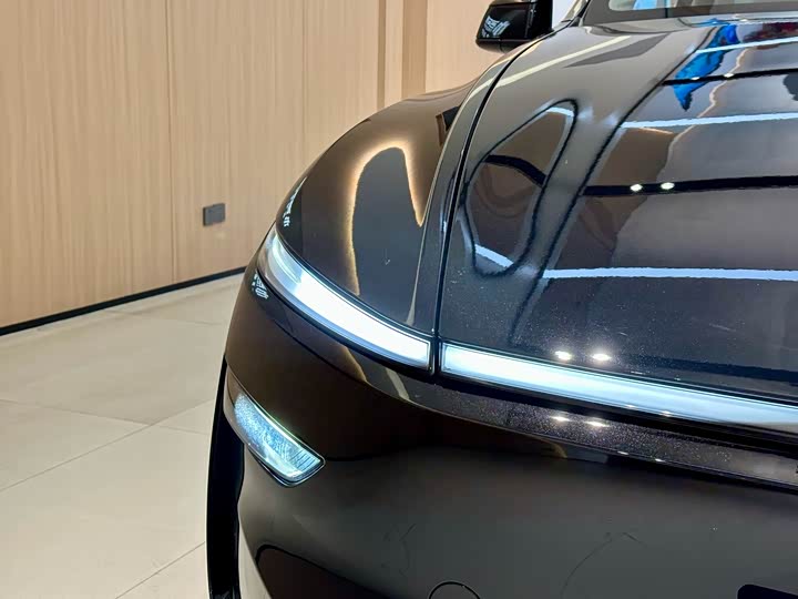 Фото 6 - Tesla Model Y