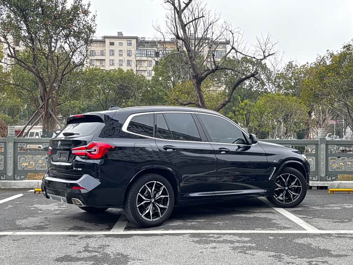 Photo 4 - BMW X3