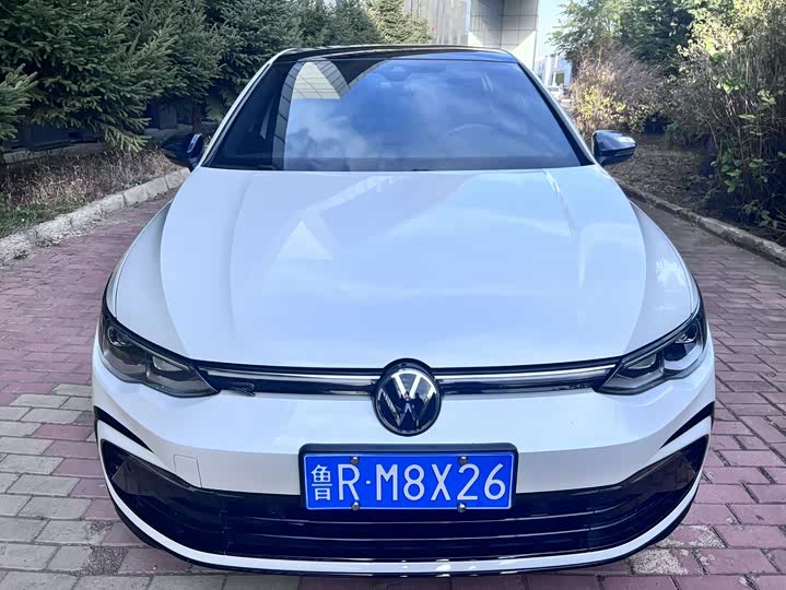 Фото 3 - Volkswagen Golf