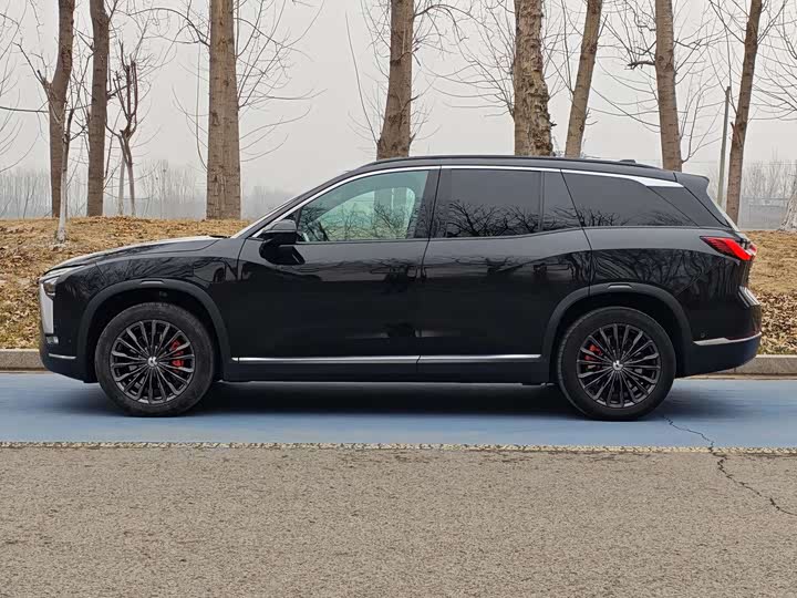 Фото 3 - Nio ES8