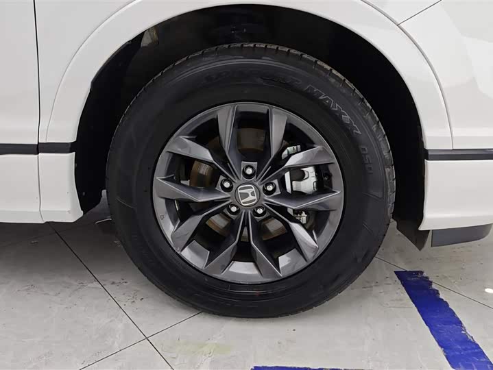 Фото 6 - Honda Breeze