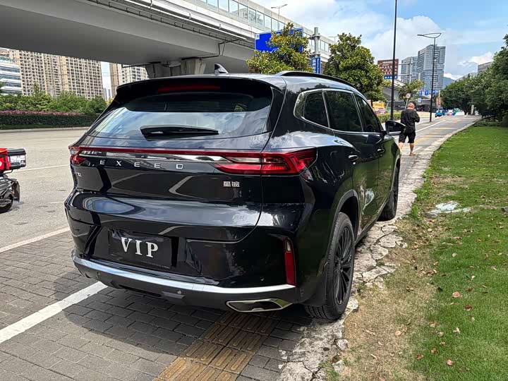 Фото 8 - Exeed TXL