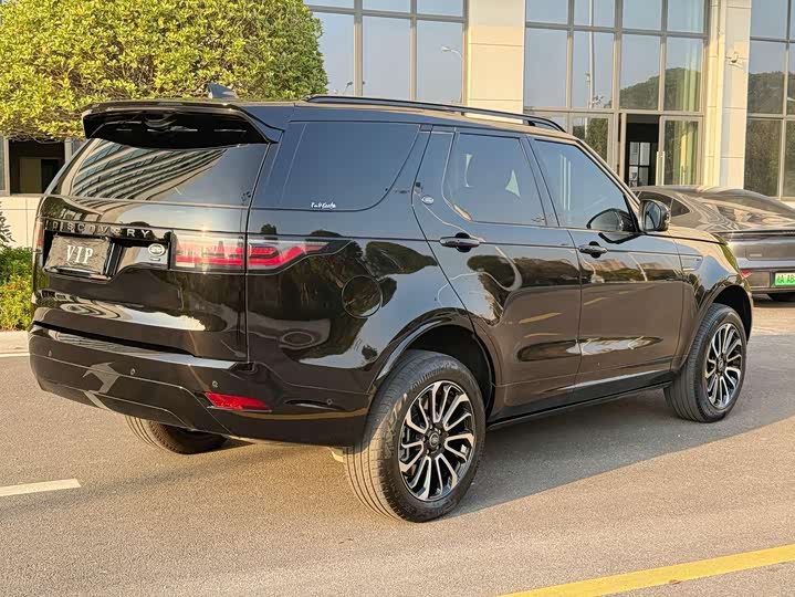 Фото 4 - Land Rover Discovery