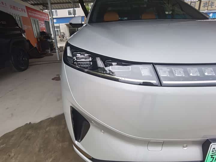 Фото 4 - Dongfeng Yipai eπ 008