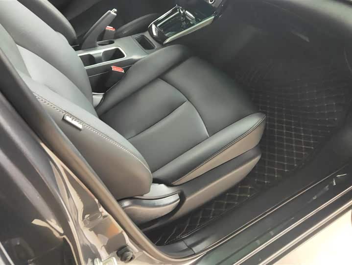 Фото 8 - Nissan Sylphy