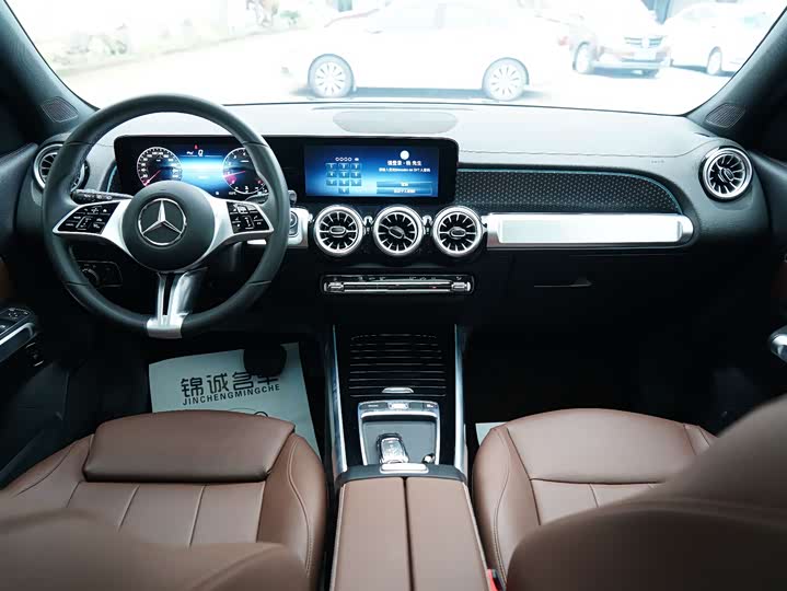Фото 5 - Mercedes-Benz GLB-Class