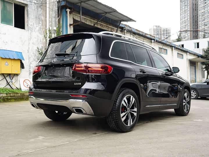 Фото 7 - Mercedes-Benz GLB-Class