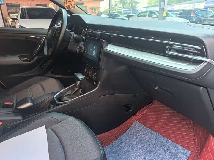 Photo 5 - Citroen C3-XR