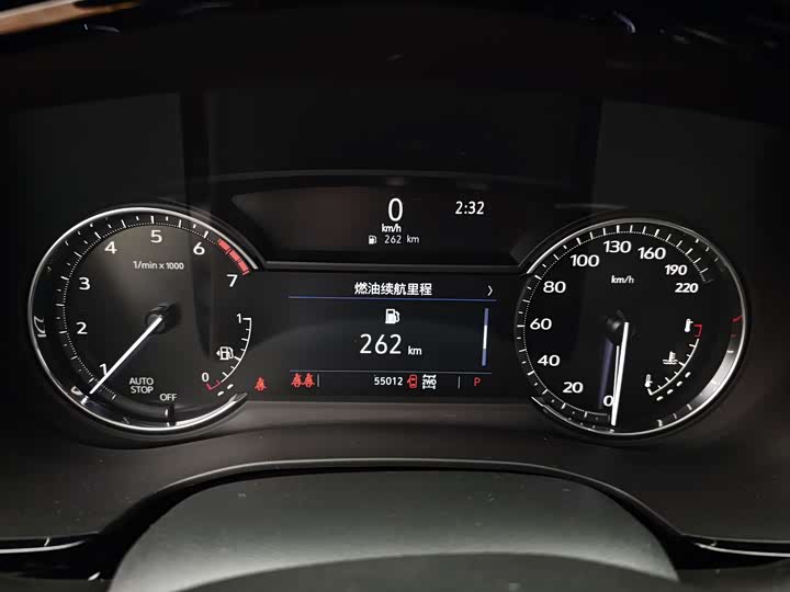 Photo 9 - Cadillac XT6