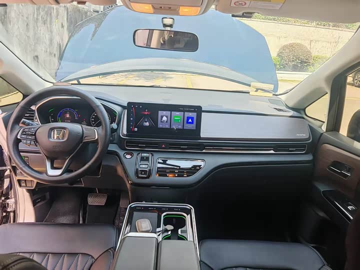 Фото 6 - Honda Odyssey