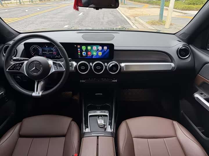 Фото 7 - Mercedes-Benz GLB-Class