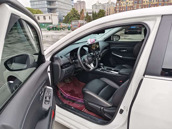 Фото 4 - Nissan Sylphy