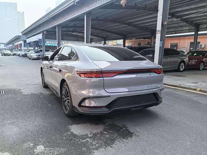 Фото 6 - BYD Han