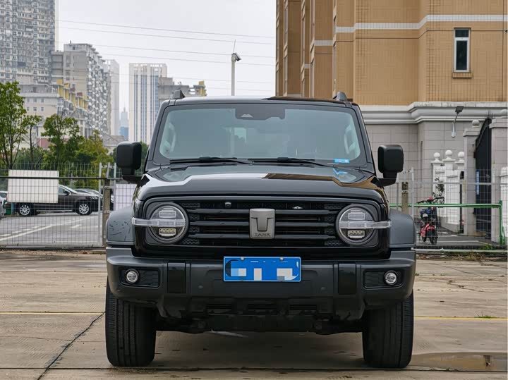 Фото 7 - Tank 300