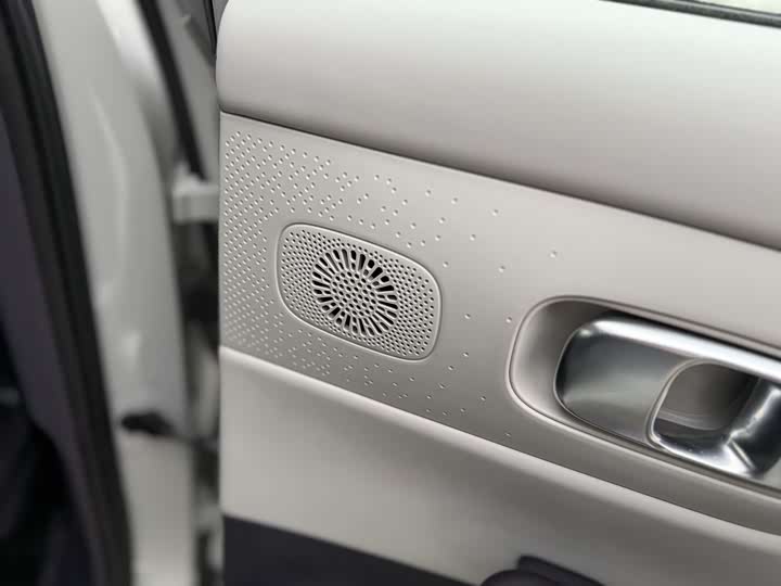 Фото 8 - Leapmotor B10