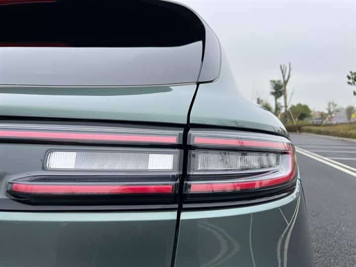 Фото 9 - Aito M5