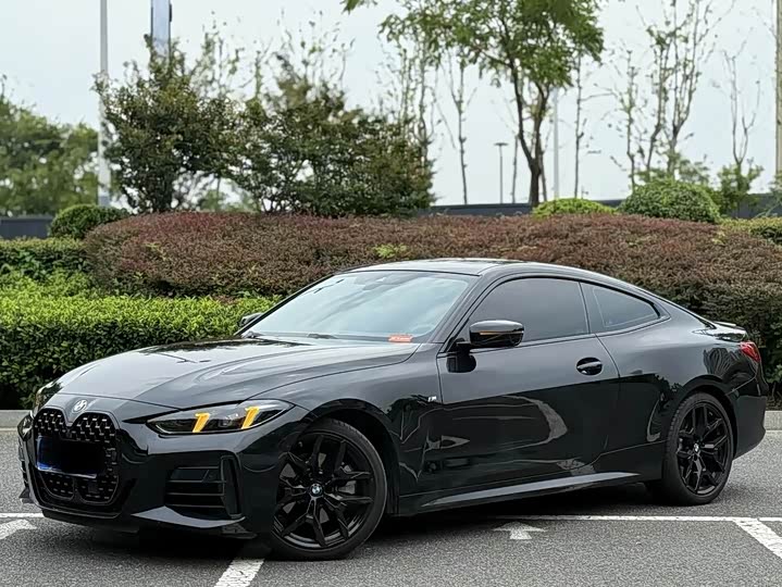 Photo 1 - BMW 4 Series