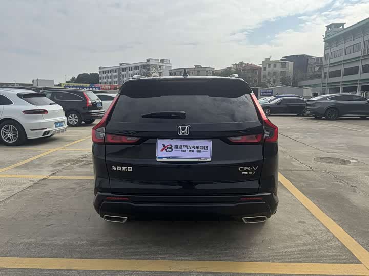 Фото 5 - Honda CR-V