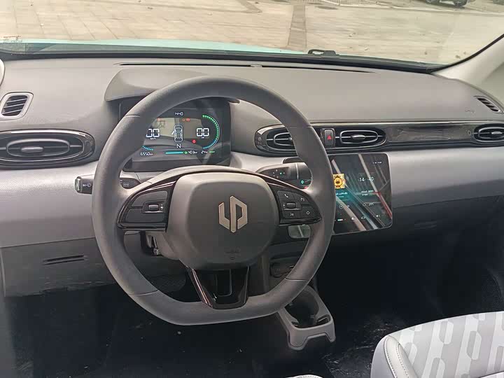 Фото 8 - Leapmotor T03