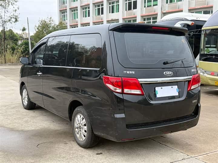 Фото 5 - JAC Refine M4