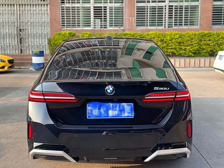 Фото 8 - BMW 5 Series