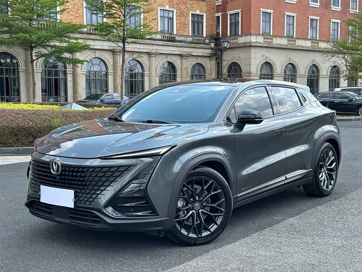 Фото 1 - Changan UNI-T