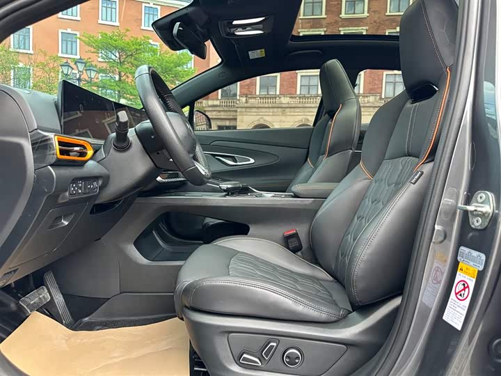 Фото 5 - Changan UNI-T