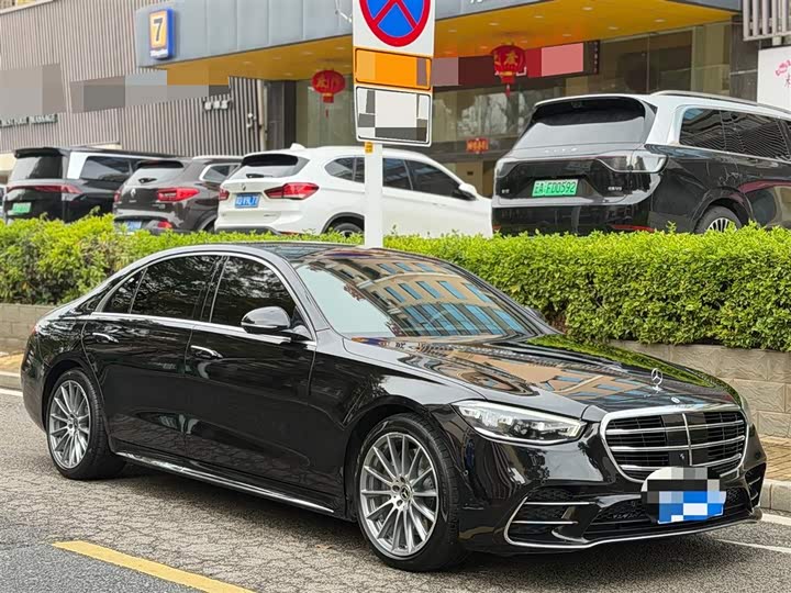 Фото 6 - Mercedes-Benz S-Class